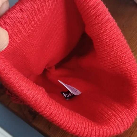 Bebe hat - Picture 5 of 8